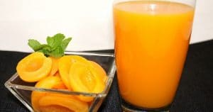 Unpeeled Apricot Halves in Real Fruit Juice